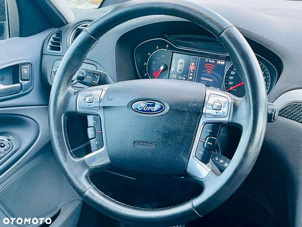 Ford S-Max 2.0 TDCi Titanium - 22