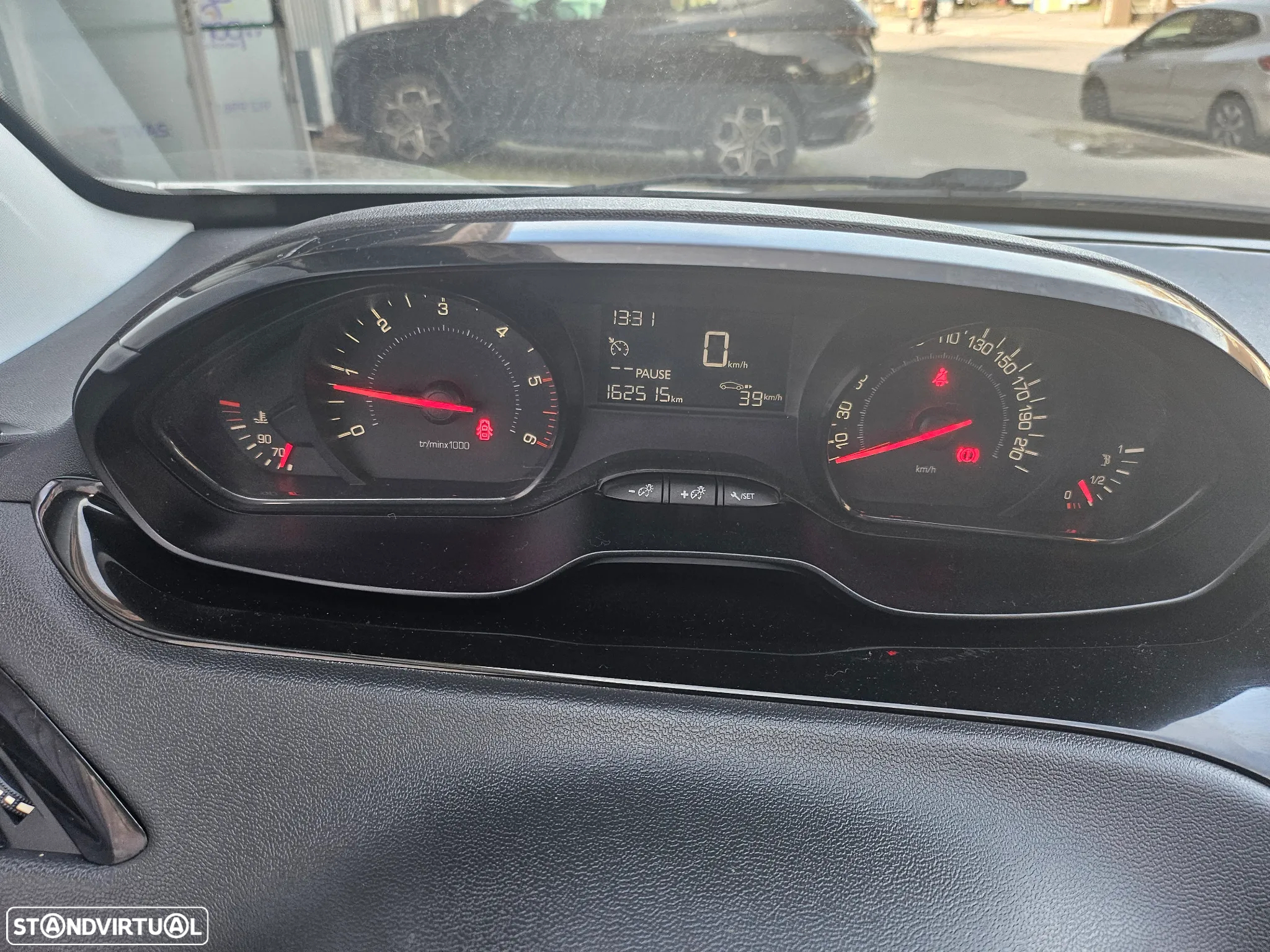 Peugeot 208 1.4 HDi Active - 5