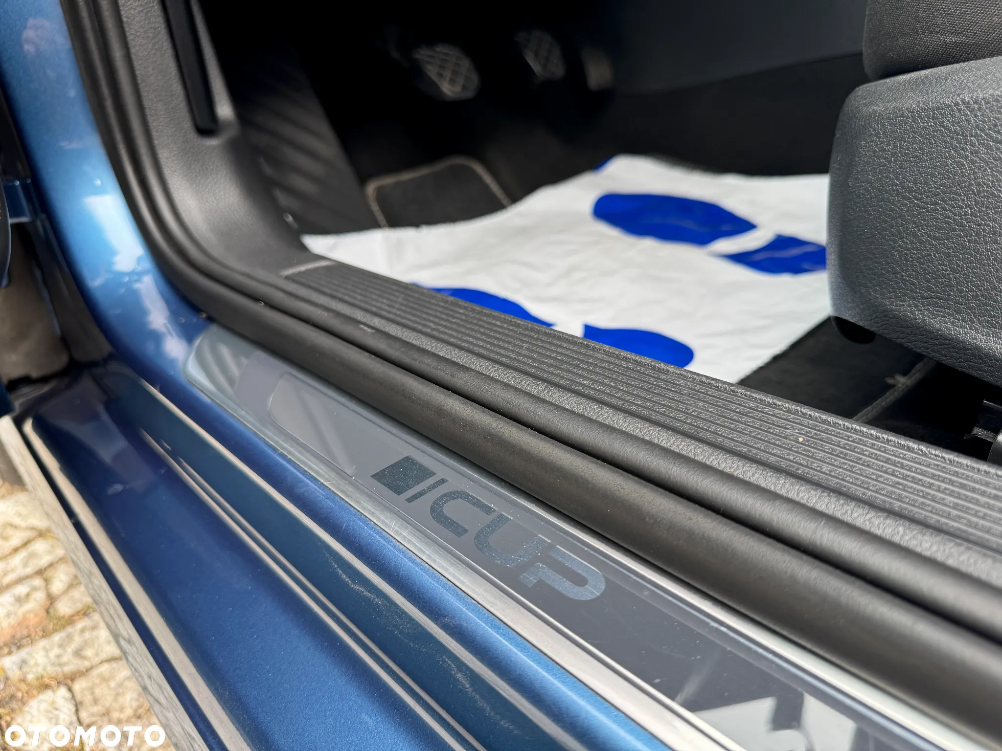 Volkswagen Golf 1.6 BlueTDI Cup - 26