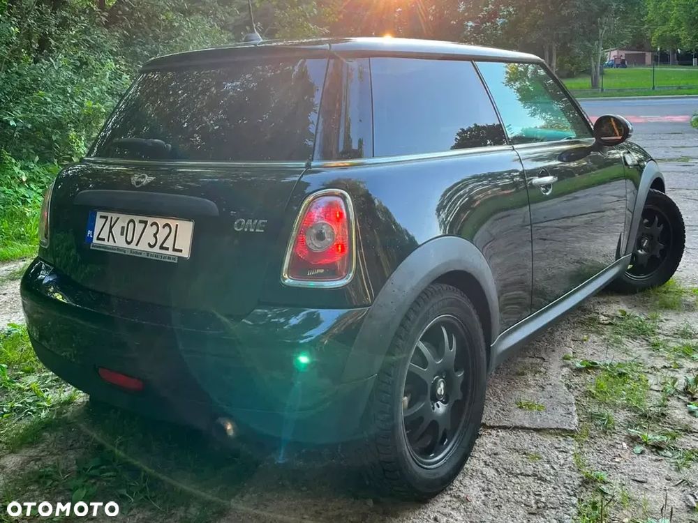 MINI ONE - 6