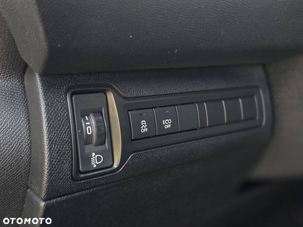 Peugeot 308 - 18