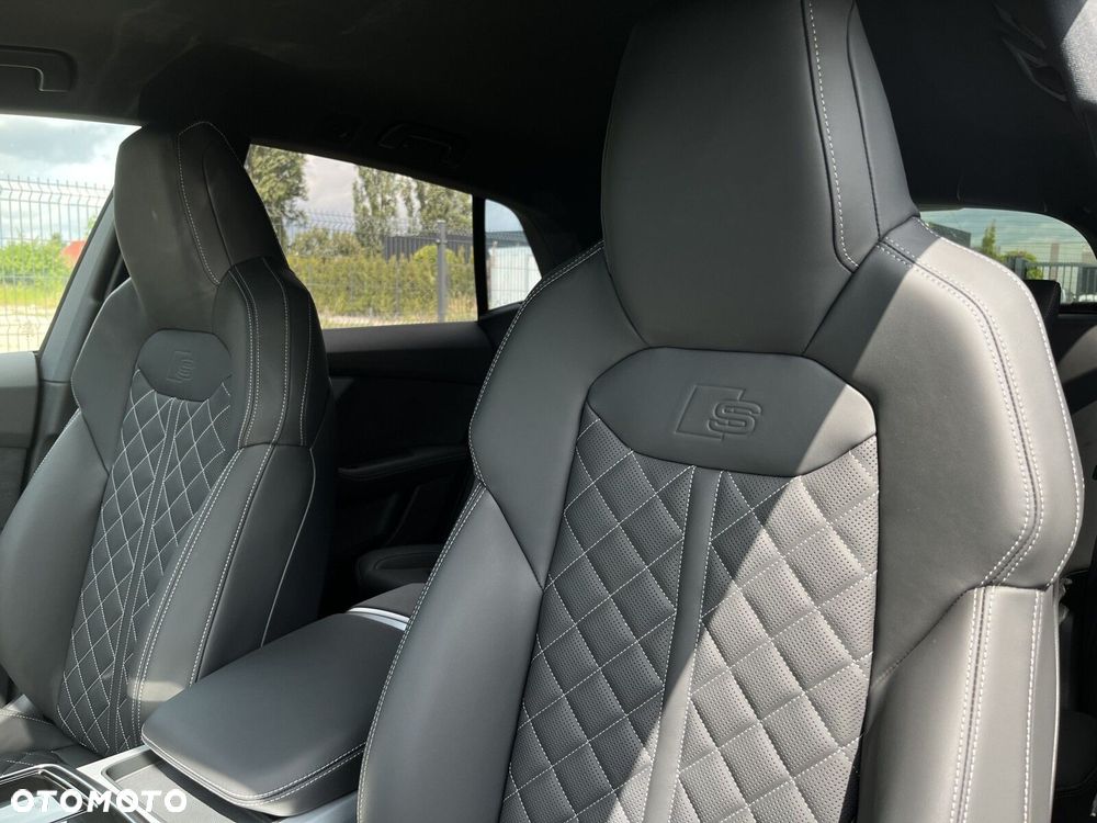 Audi Q8 - 23