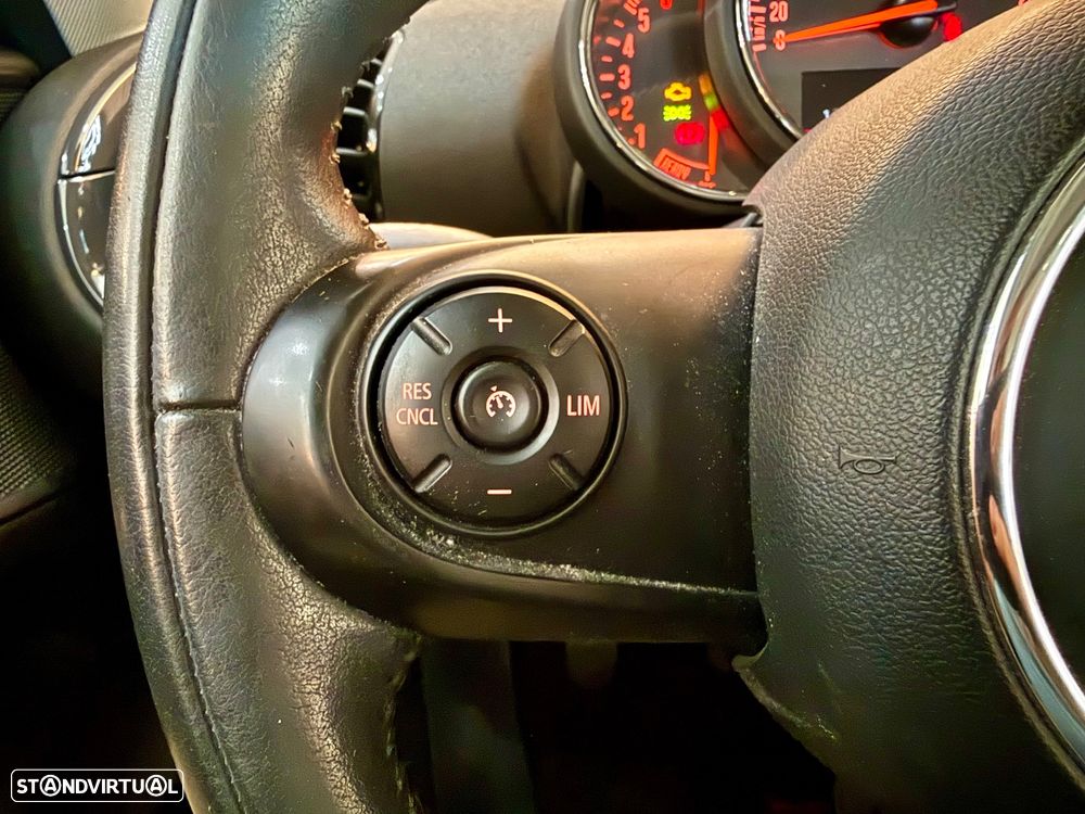 MINI Clubman One D - 21