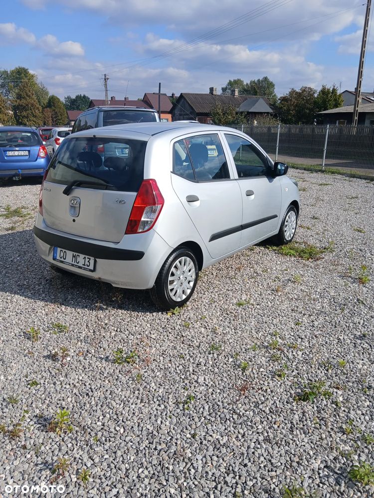 Hyundai i10 - 11