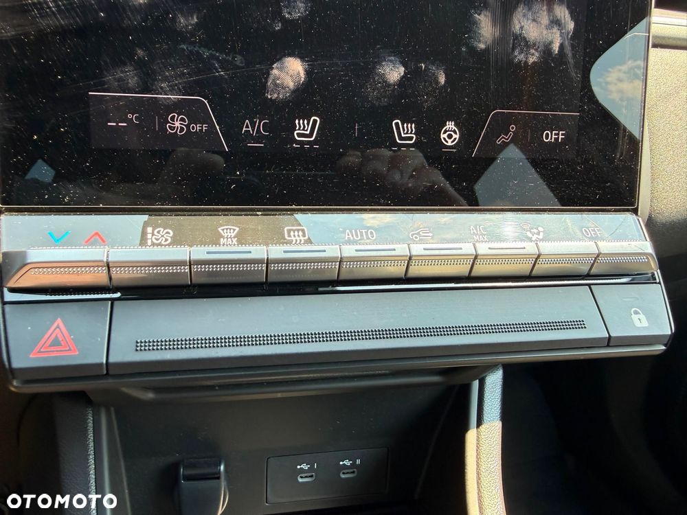 Renault Captur - 17