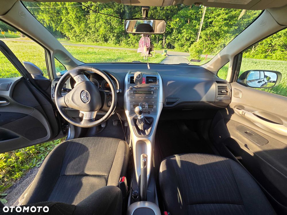 Toyota Auris - 6