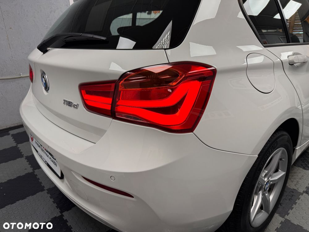 BMW Seria 1 - 20