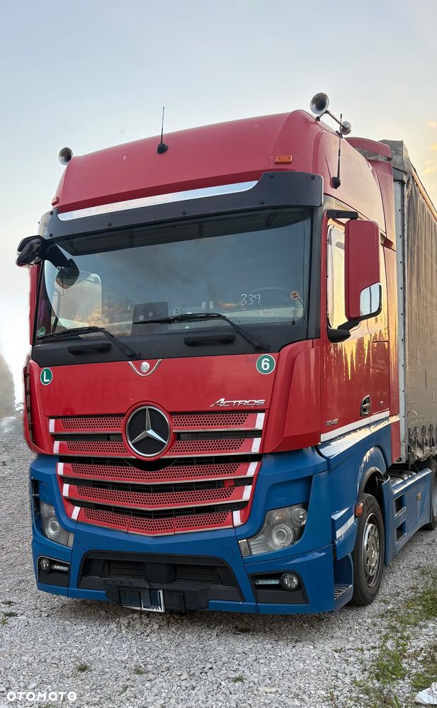 Mercedes-Benz Actros 1845 Mega/Low Deck Giga Space Spojlery - 2