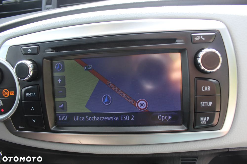 Toyota Yaris 1.5 VVT-i Style - 26