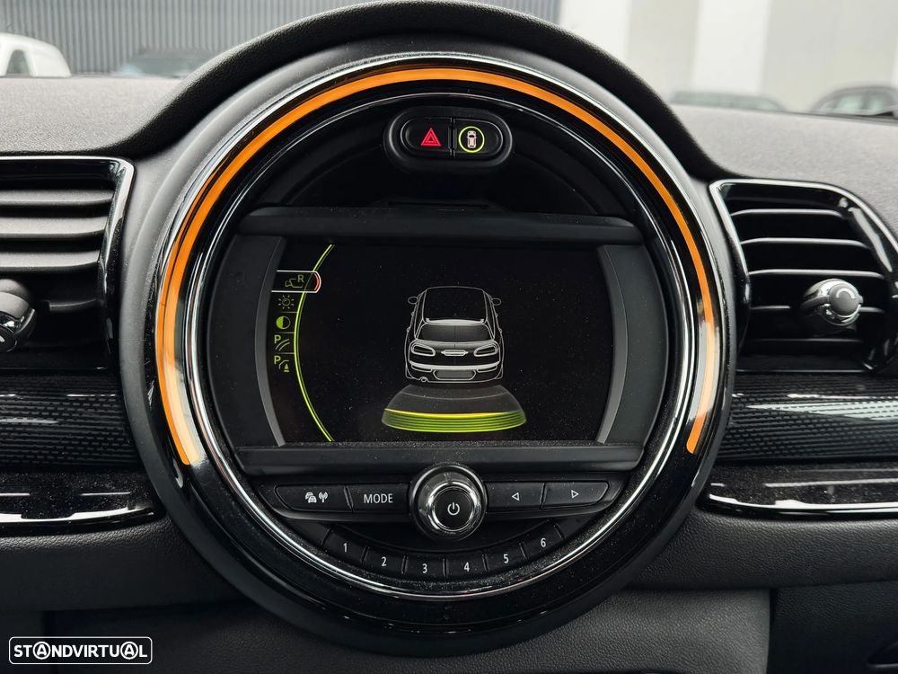 MINI Clubman Cooper D - 11