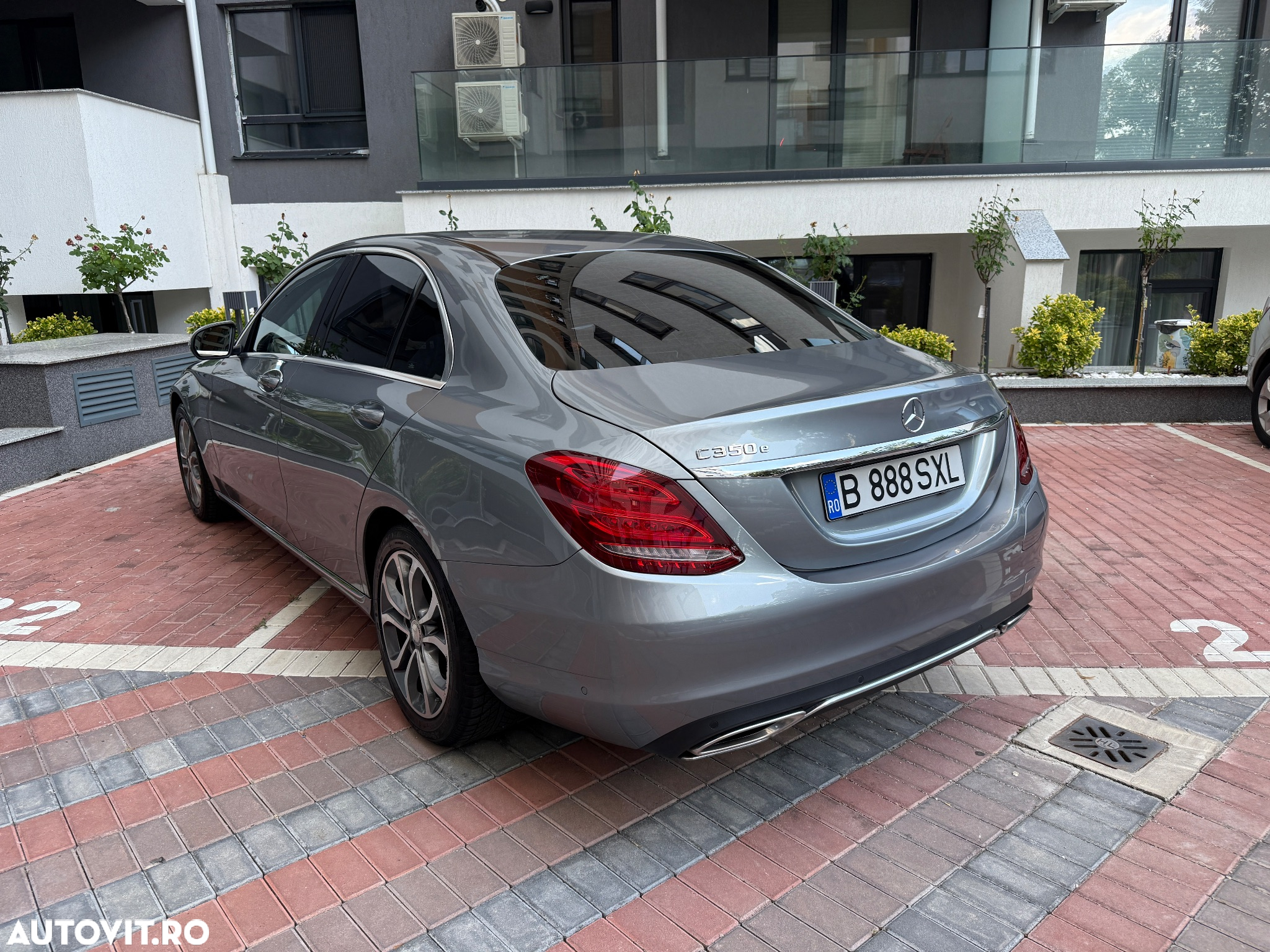 Mercedes-Benz C - 4
