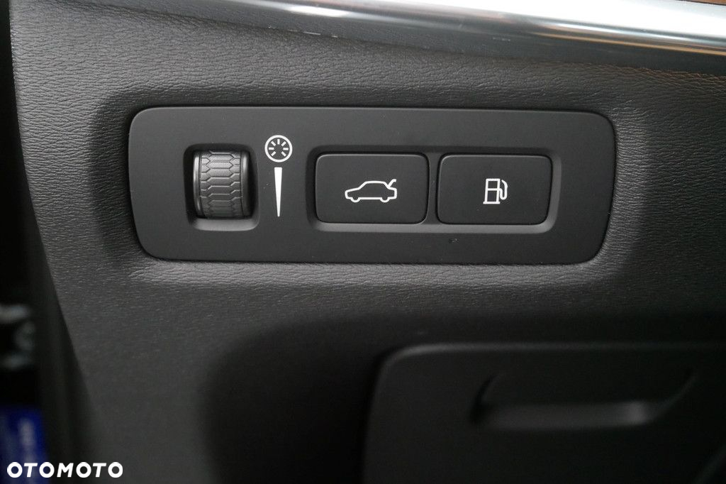 Volvo V90 - 18
