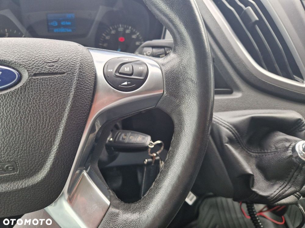 Ford transit Trend - 21