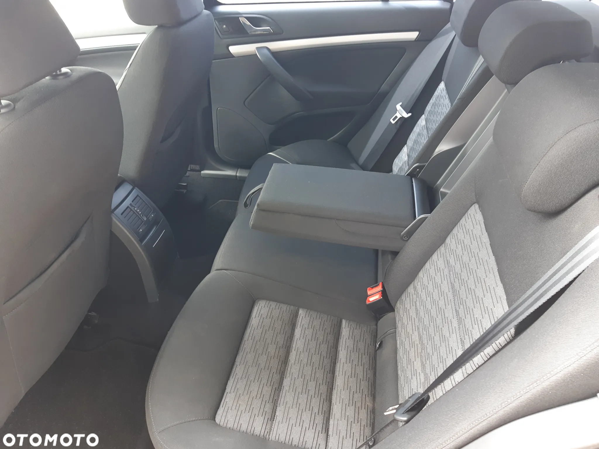 Skoda Octavia 1.8 TSI Ambition - 16