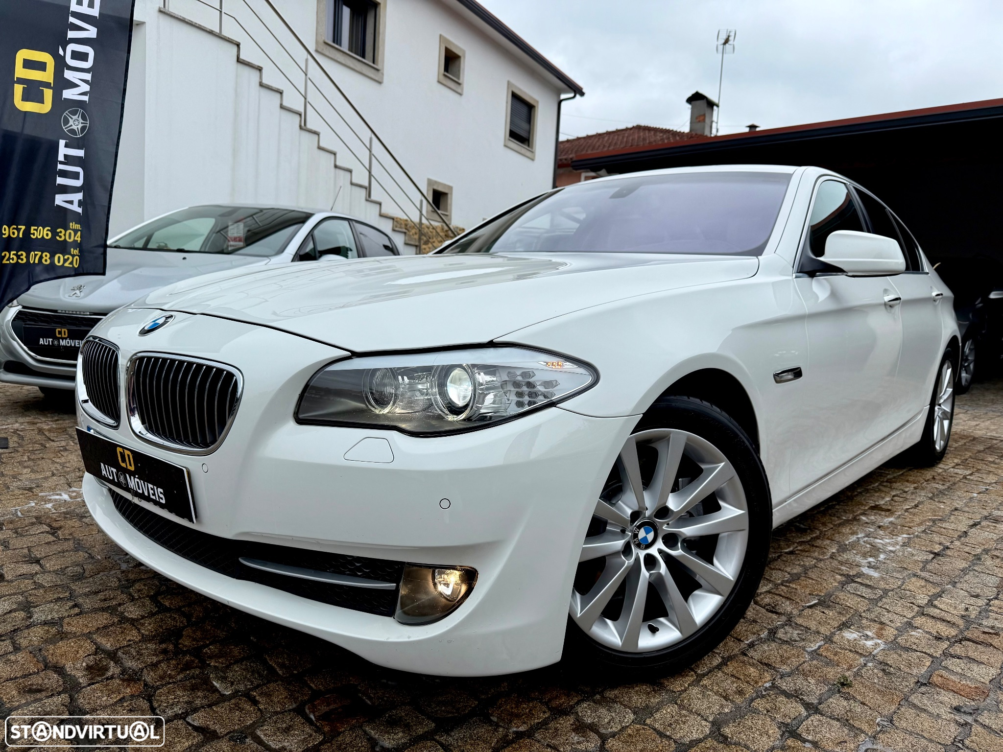BMW 520 d Auto - 11
