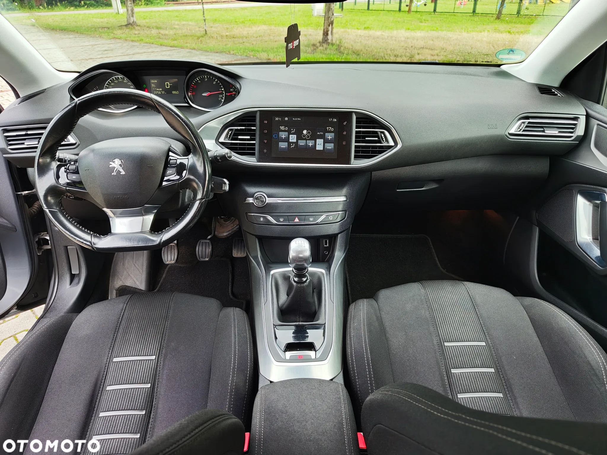 Peugeot 308 1.6 e-HDi Access STT - 32