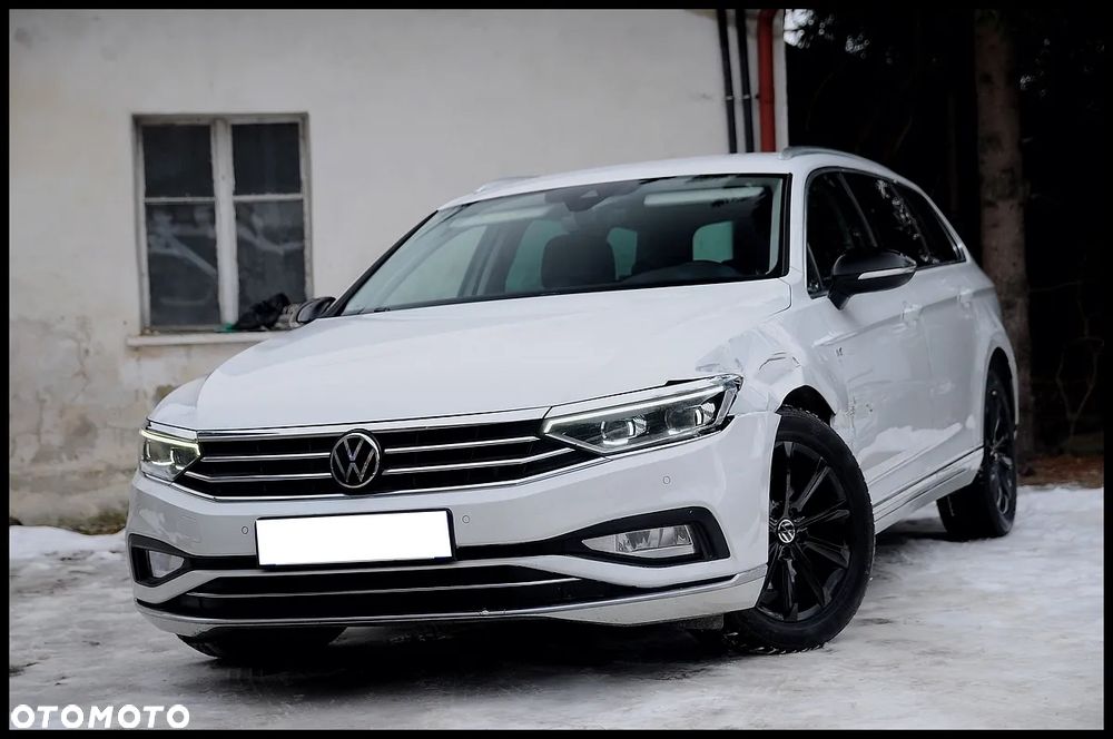 Volkswagen Passat Variant - 2