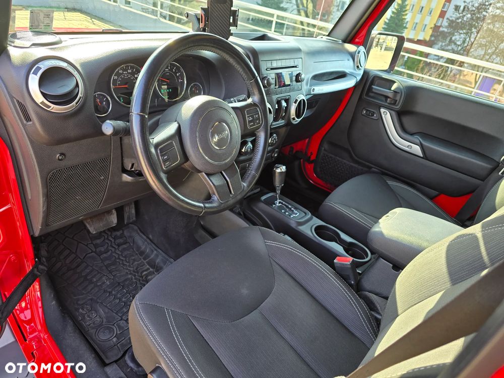 Jeep Wrangler Unlimited 3.6 Automatik Sahara - 14