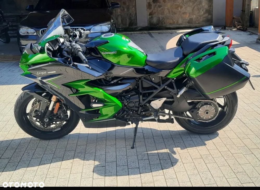 Kawasaki Ninja H2 SX - 2