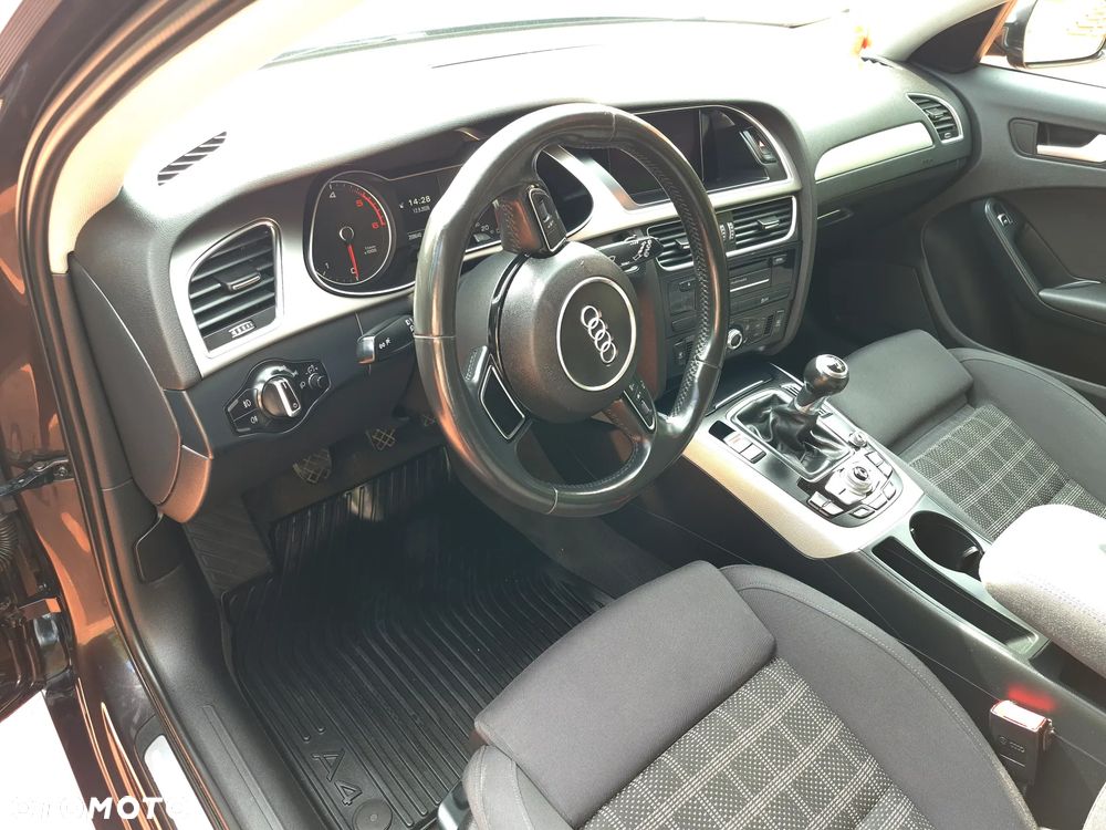 Audi A4 Avant - 23