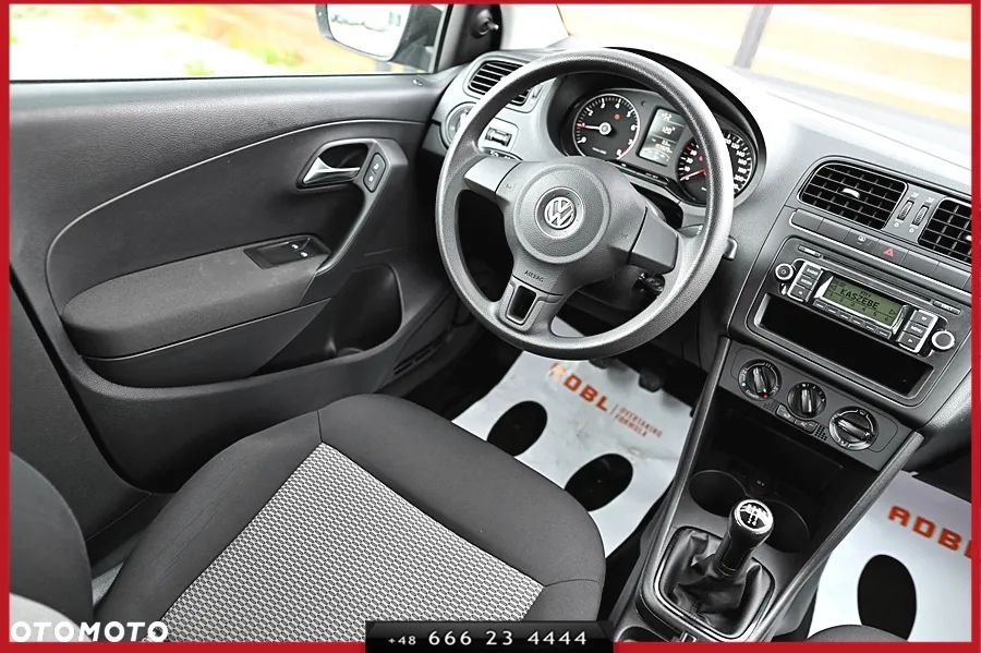 Volkswagen Polo 1.2 Team - 16