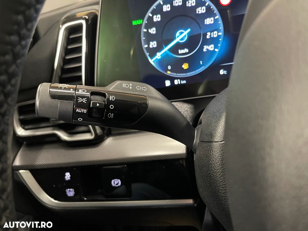 Kia Sportage 1.6T-GDI Hybrid 2WD Aut. Spirit - 28