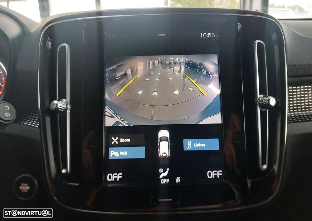 Volvo XC 40 1.5 T2 Momentum Plus - 10