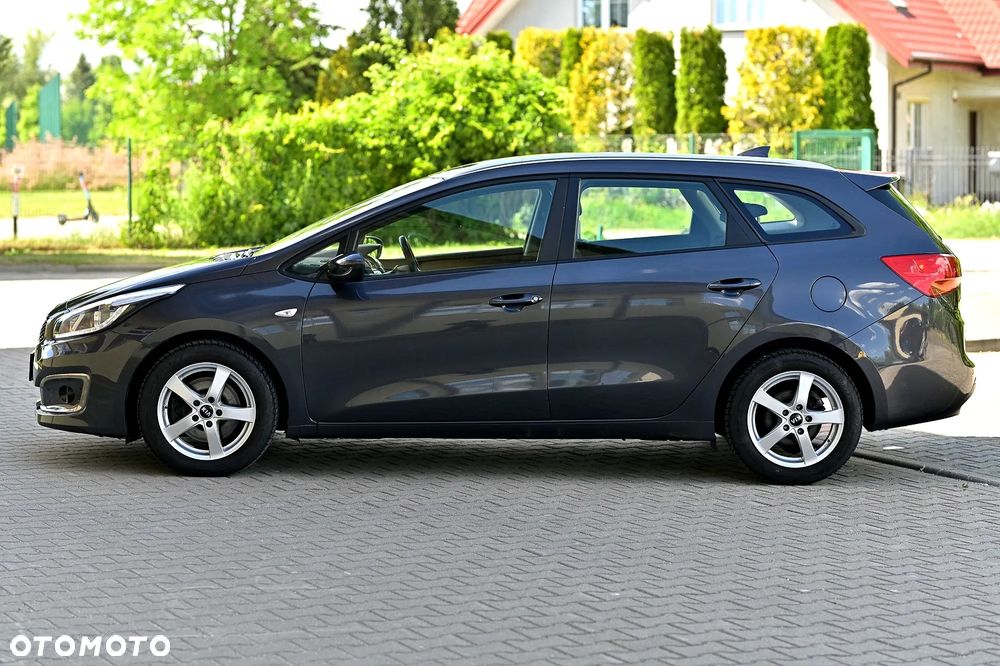 Kia Ceed 1.4 CVVT Dream Team Edition - 15