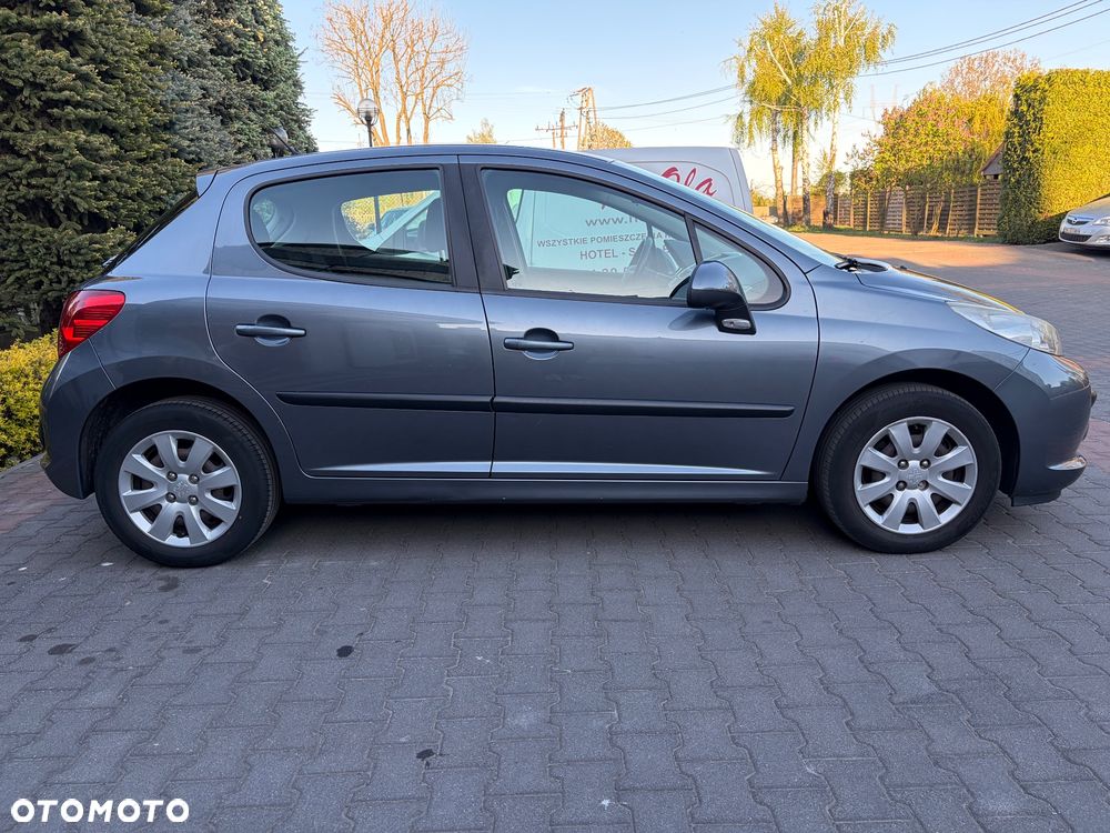 Peugeot 207 95 VTi Urban Style - 14