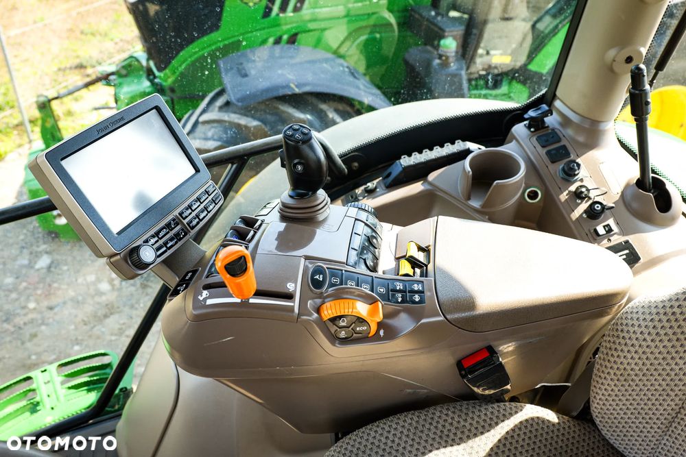 John Deere 6195R - 16