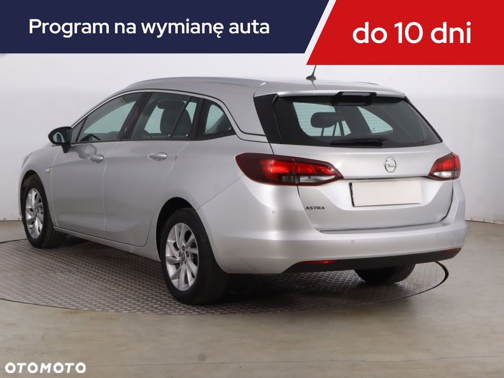 Opel Astra - 6