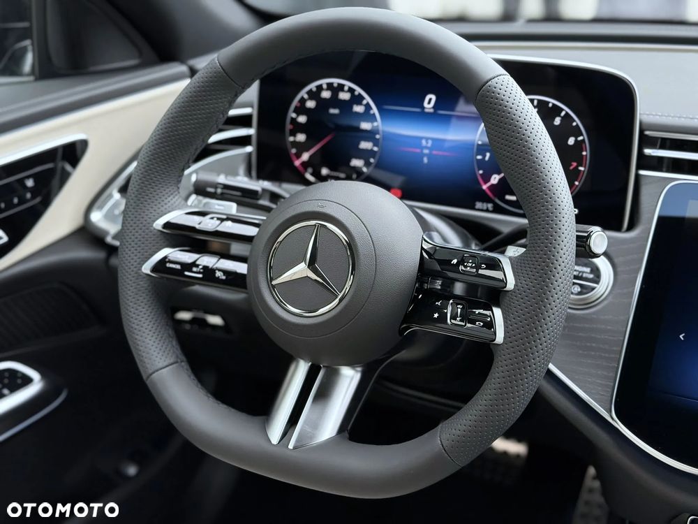 Mercedes-Benz Klasa E 200 4Matic 9G-TRONIC AMG Line NIGHT Edition - 12