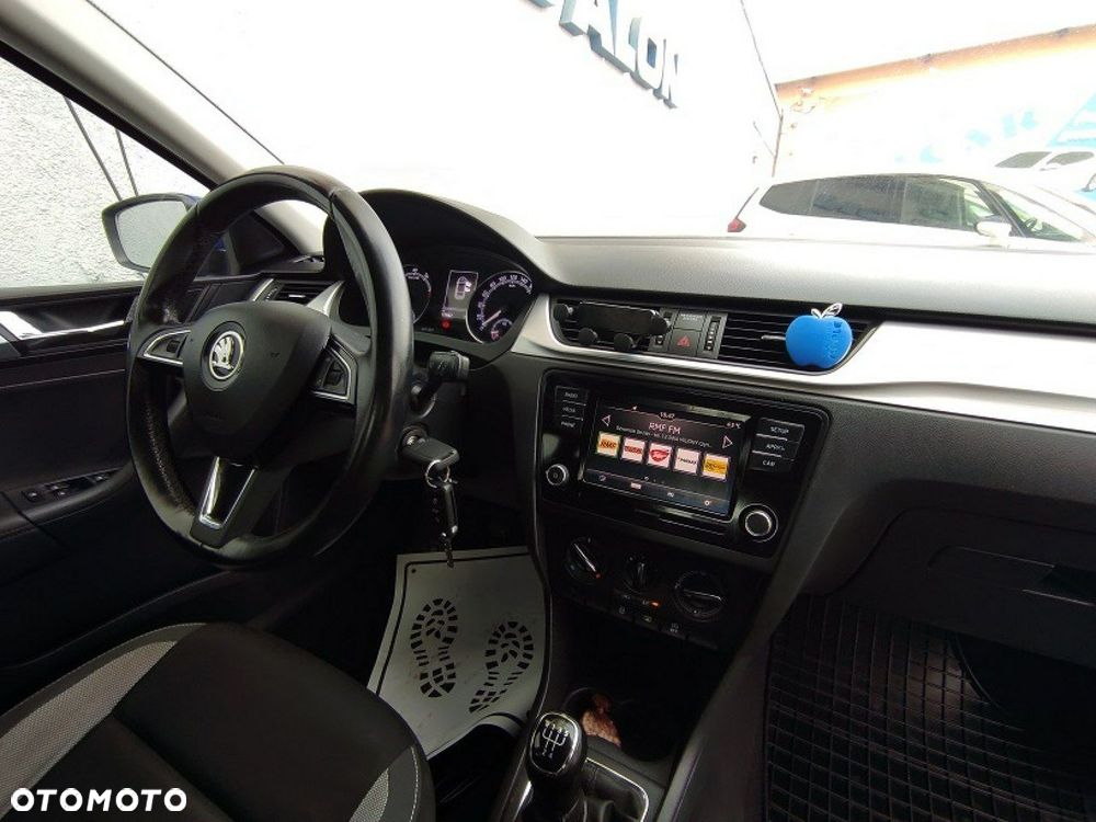 Skoda RAPID - 13