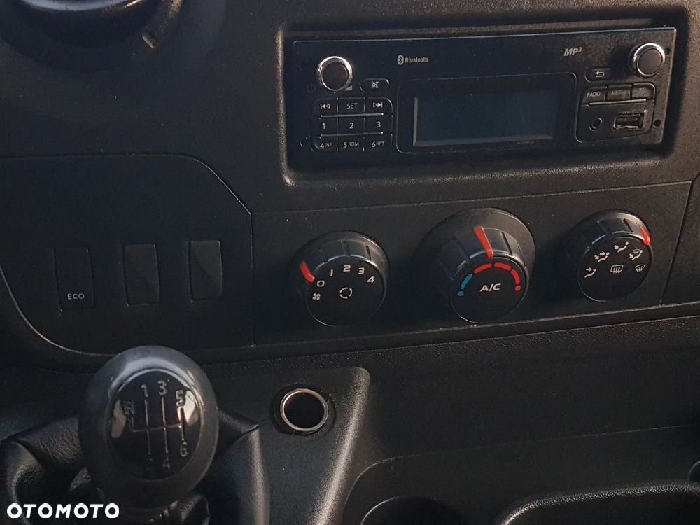 Renault MASTER KONTENER 8EP 4,21x2,23x2,22 KLIMA MANUAL KRAJOWY 6-BIEGÓW - 27