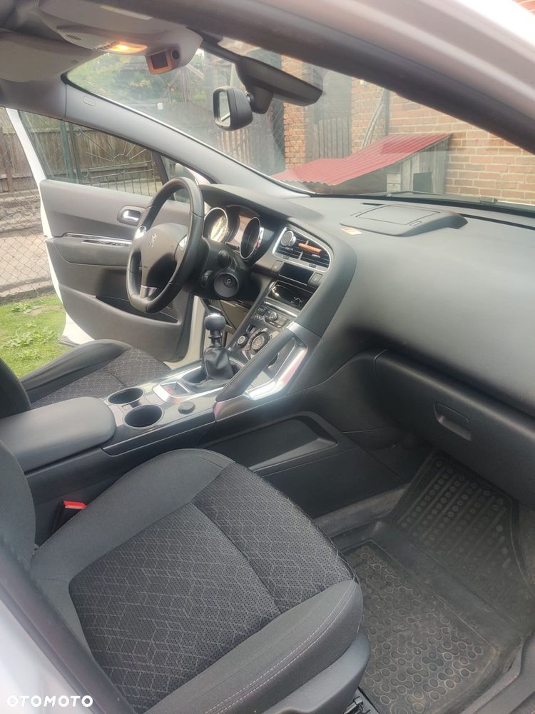 Peugeot 3008 1.2 PureTech Style - 5