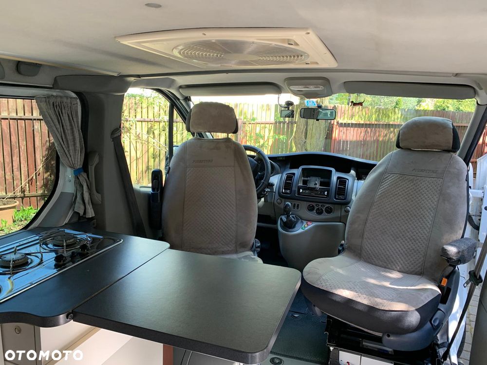 Opel Vivaro - 9