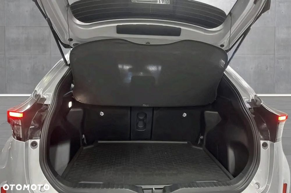 Toyota Yaris Cross - 15