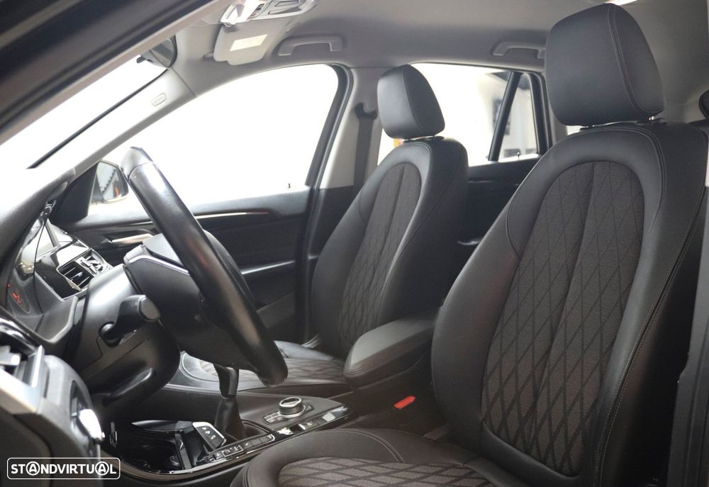 BMW X1 16 d sDrive - 12