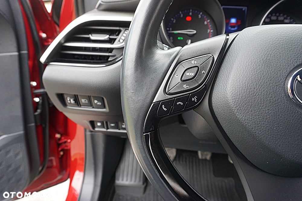 Toyota C-HR 1.2 Turbo Team Deutschland - 27