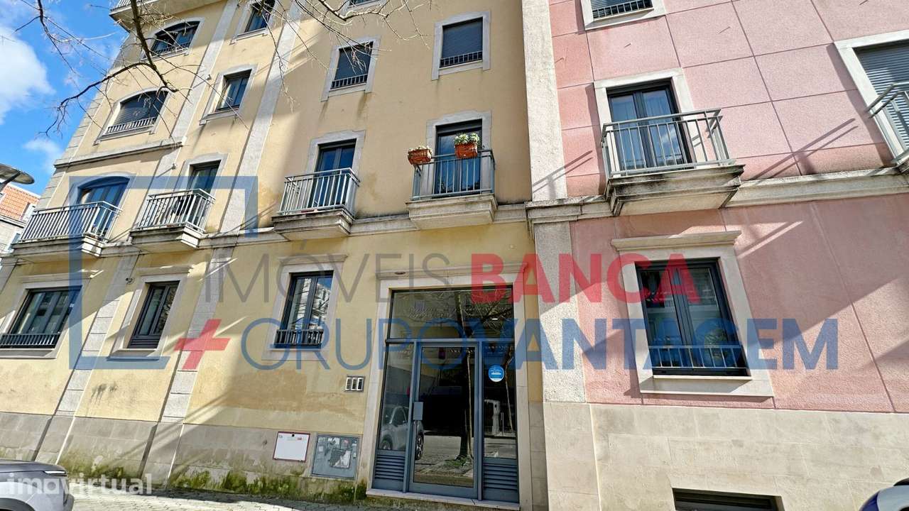 Apartamento T1 Oliveira do Douro - Grande imagem: 2/14