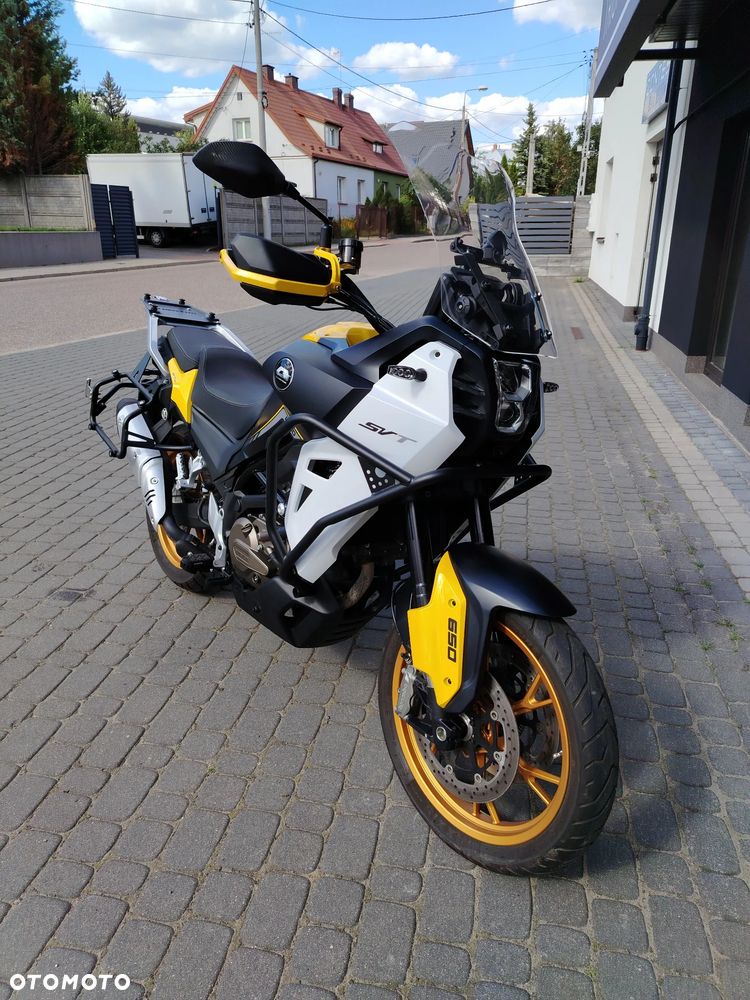 QJMOTOR SVT 650 - 3