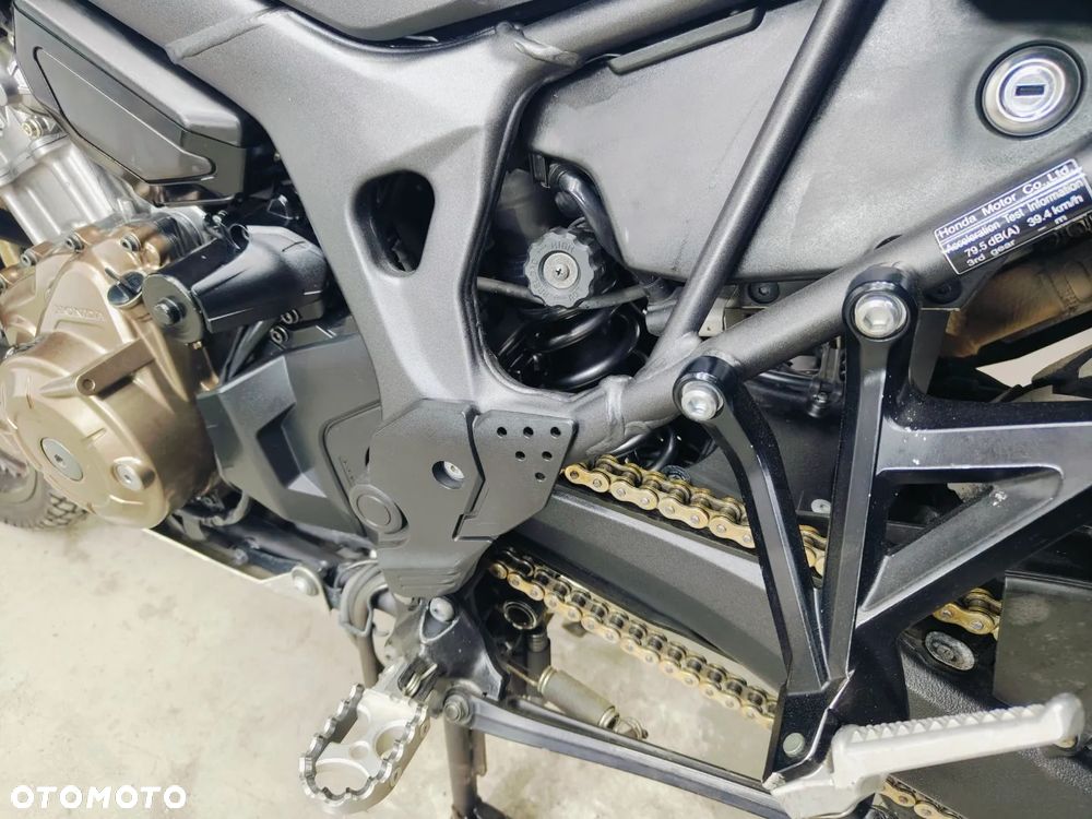 Honda CRF - 24