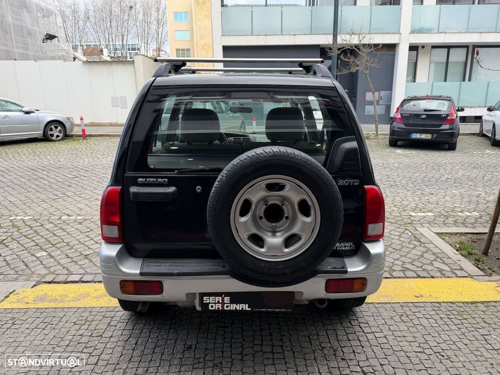 Suzuki Grand Vitara Metal Top 2.0 TDi - 5