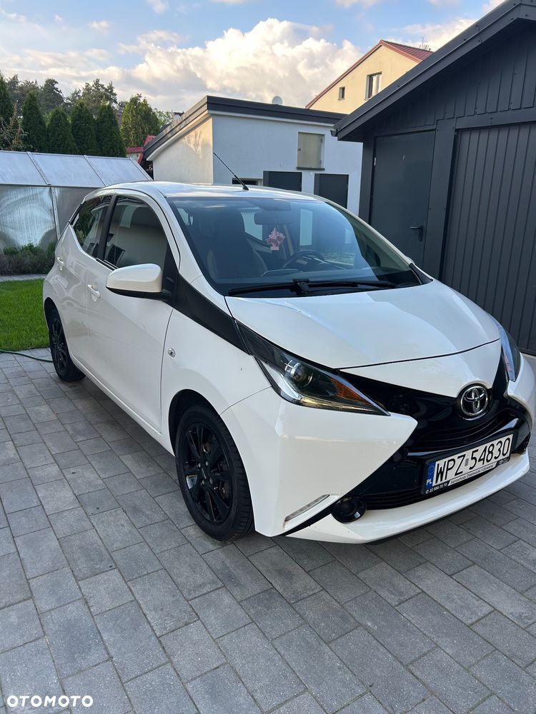 Toyota Aygo 1.0 VVT-i Sprint EU6 - 1