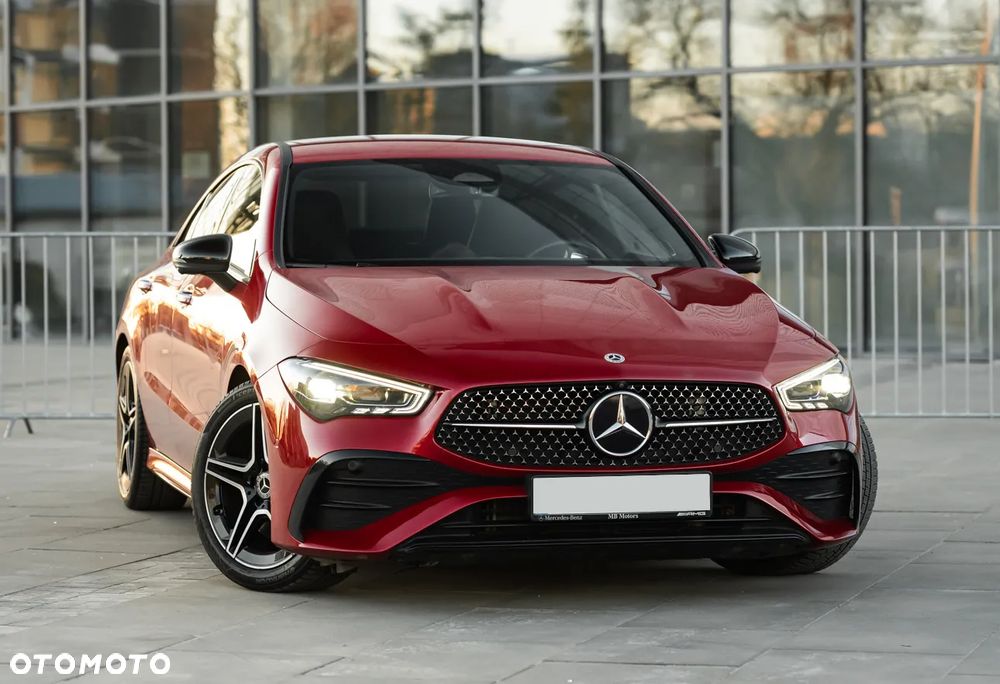 Mercedes-Benz CLA - 4