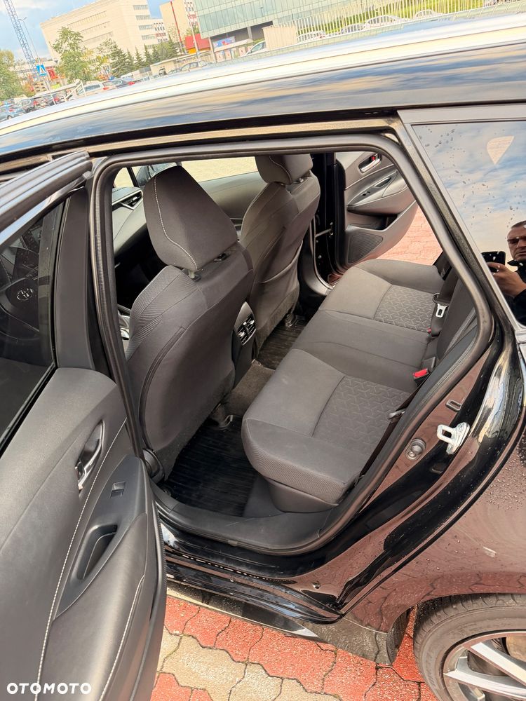 Toyota Corolla 1.8 Hybrid Comfort - 8