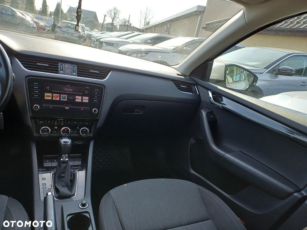 Skoda Octavia 1.8 TSI DSG Ambition - 23