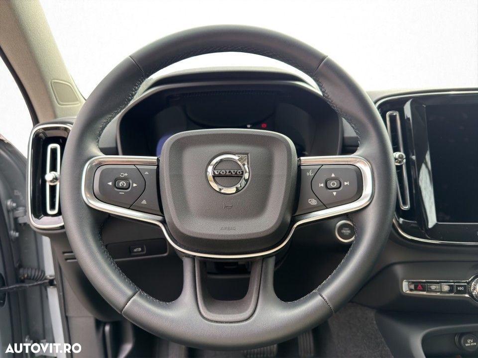 Volvo XC 40 - 11