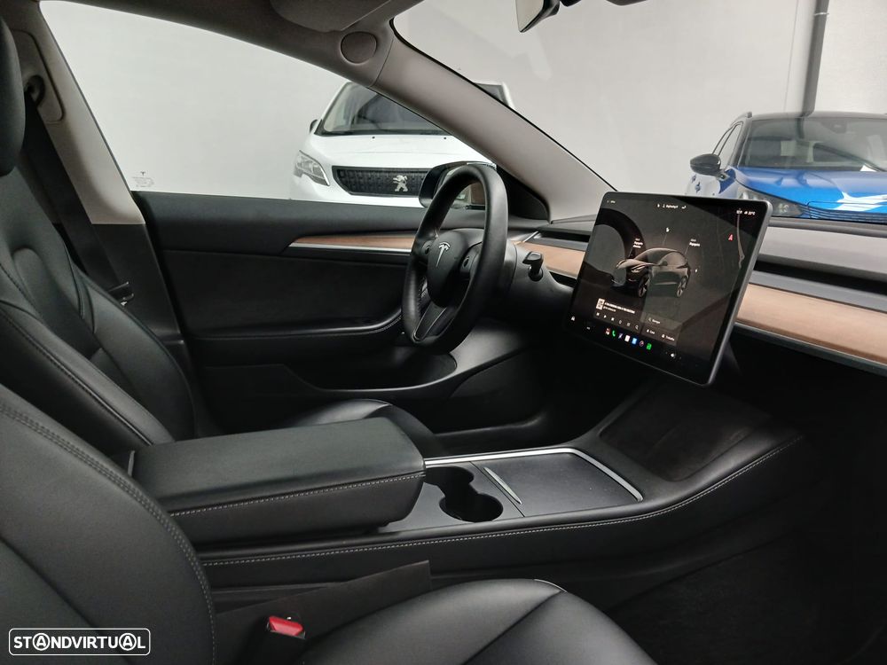Tesla Model 3 Standard RWD - 6