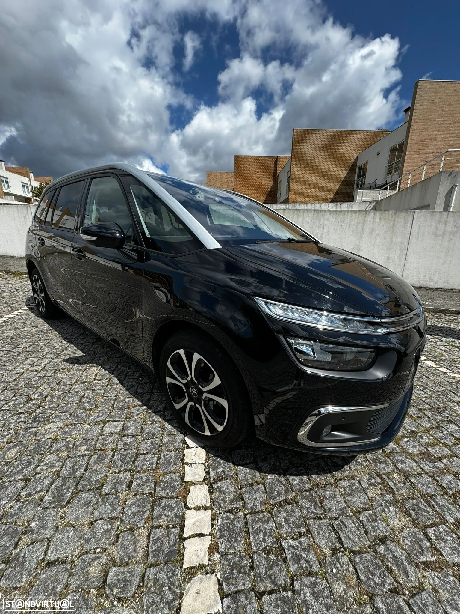Citroën Grand C4 Spacetourer BlueHDi 130 Stop&Start EAT8 SHINE - 3